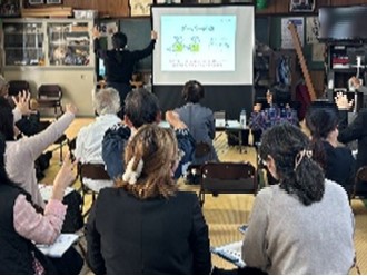 モンゴル国立医科大学看護学教員・留学生による地域活動の視察