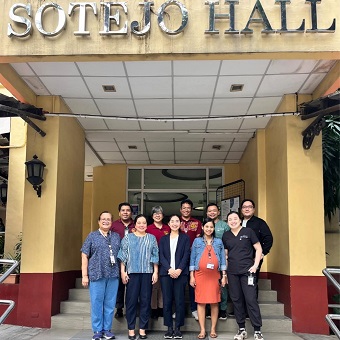 若手教員による海外研修-P01_R071126