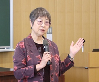 2026年度看護学専攻新入生オリエンテーション1_R080408