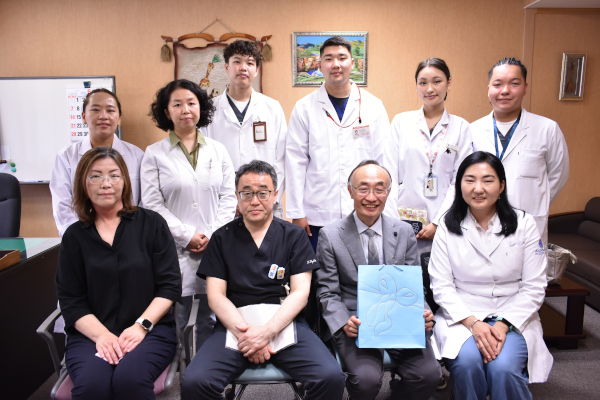 モンゴル国立医科学大学訪問_R0805