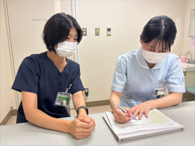 看護学専攻2年生の基礎看護学実習01_R0808